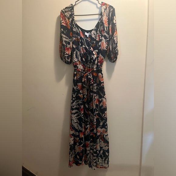 Luxology Women's V Neck Tiered Maxi Dress, Sz: M, Green - Picture 9 of 12